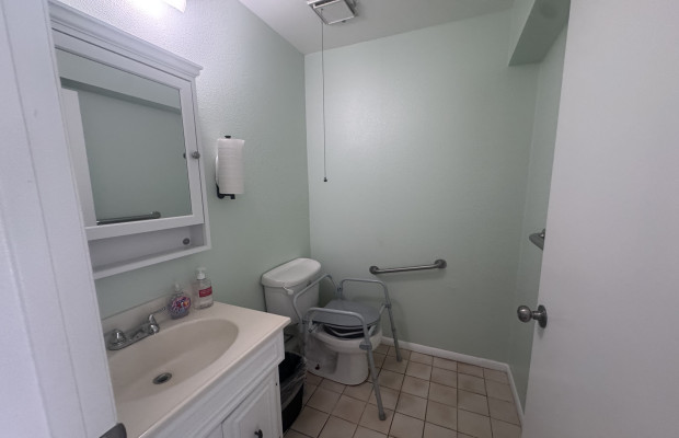 Board and Care in Riverside California 92506 at easeplacement.com - Ease Placement