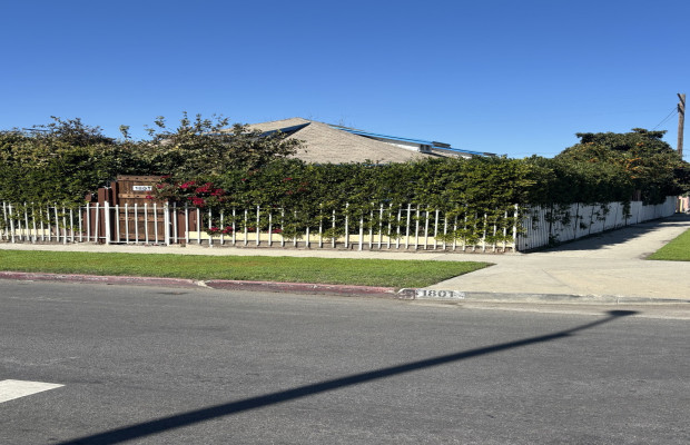 Board and Care in Los Angeles California 90062 at easeplacement.com - Ease Placement