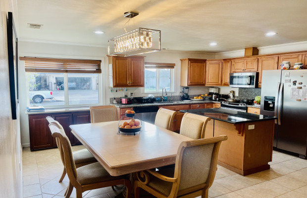 Board and Care in Oxnard California 93033 at easeplacement.com - Ease Placement
