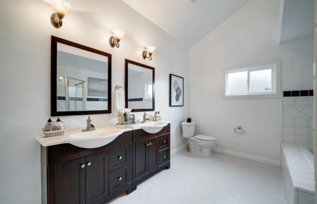 Board and Care in Van Nuys California 91406 at easeplacement.com - Ease Placement