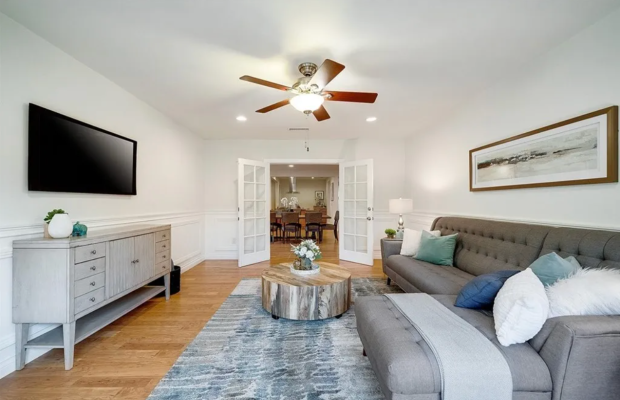 Board and Care in Van Nuys California 91406 at easeplacement.com - Ease Placement