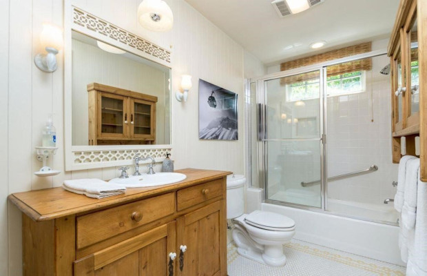 Board and Care in La Canada California 91011 at easeplacement.com - Ease Placement