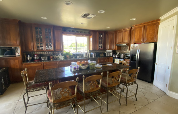 Board and Care in Olivehurst California 95961 at easeplacement.com - Ease Placement