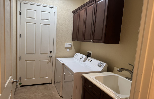 Board and Care in Manteca California 95337 at easeplacement.com - Ease Placement