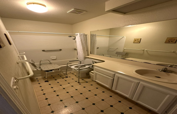 Board and Care in Salinas California 93905 at easeplacement.com - Ease Placement