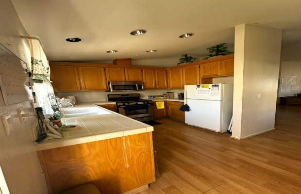 Board and Care in Salinas California 93905 at easeplacement.com - Ease Placement