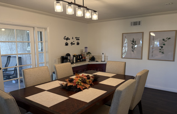 Board and Care in Thousand Oaks California 91360 at easeplacement.com - Ease Placement