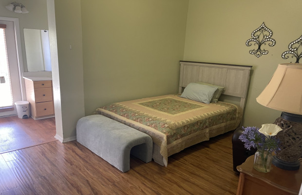 Board and Care in Oxnard California 93036 at easeplacement.com - Ease Placement