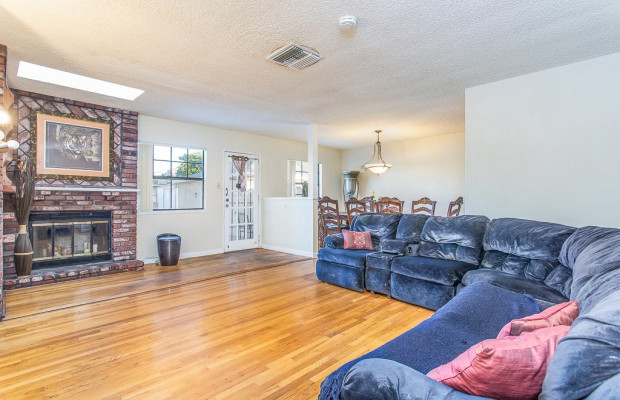 Board and Care in Reseda California 91335 at easeplacement.com - Ease Placement