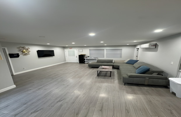 Board and Care in Mission Hills California 91345 at easeplacement.com - Ease Placement