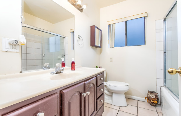 Board and Care in Reseda California 91335 at easeplacement.com - Ease Placement
