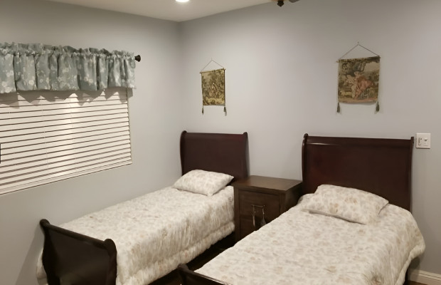 Board and Care in Porter Ranch California 91326 at easeplacement.com - Ease Placement