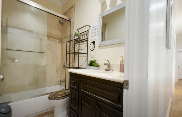 Board and Care in Northridge California 91325 at easeplacement.com - Ease Placement