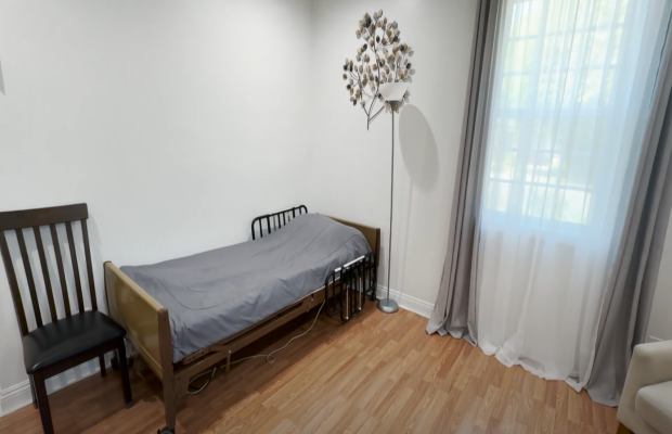 Board and Care in Northridge California 91325 at easeplacement.com - Ease Placement