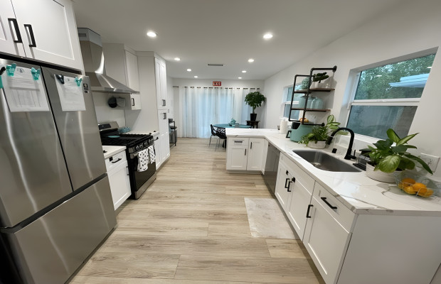 Board and Care in Van Nuys California 91406 at easeplacement.com - Ease Placement