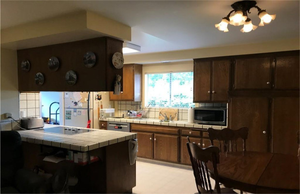 Board and Care in Lomita California 90717 at easeplacement.com - Ease Placement