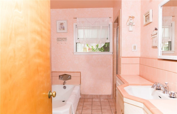 Board and Care in Granada Hills California 91344 at easeplacement.com - Ease Placement