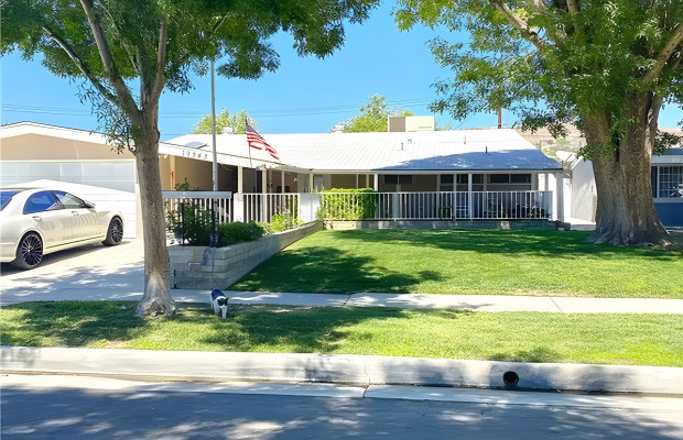 Board and Care in Canyon Country California 91351 at easeplacement.com - Ease Placement