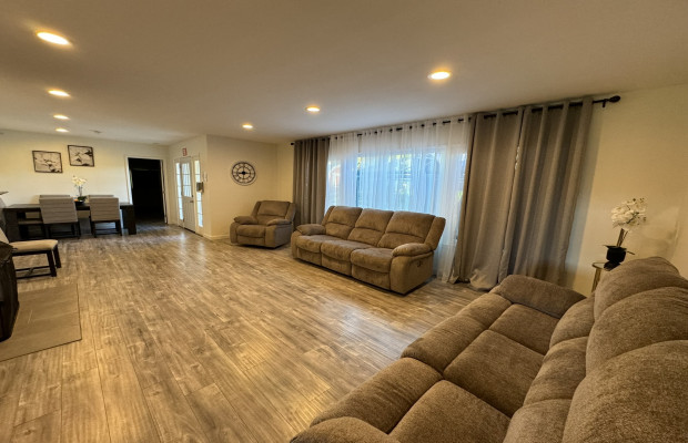 Board and Care in Granada Hills California 91344 at easeplacement.com - Ease Placement