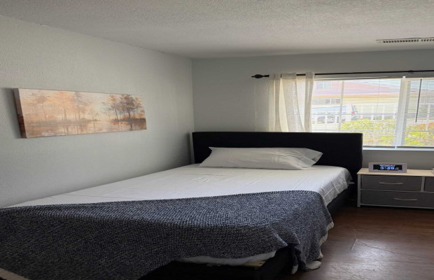 Board and Care in Gardena California 90248 at easeplacement.com - Ease Placement