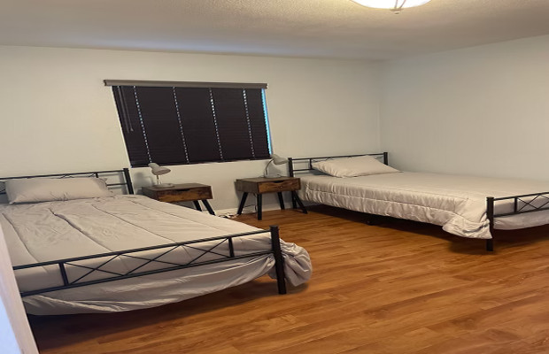 Board and Care in Granada Hills California 91344 at easeplacement.com - Ease Placement