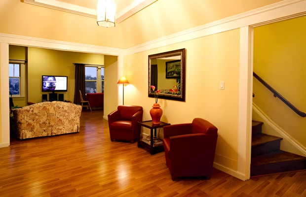 Board and Care in Oakland California 94610 at easeplacement.com - Ease Placement