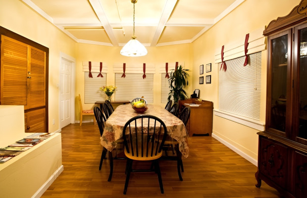 Board and Care in Oakland California 94610 at easeplacement.com - Ease Placement