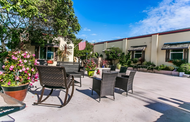 Assisted Living in Seaside California 93955 at easeplacement.com - Ease Placement