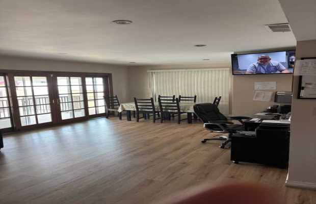 Board and Care in North Hills California 91343 at easeplacement.com - Ease Placement