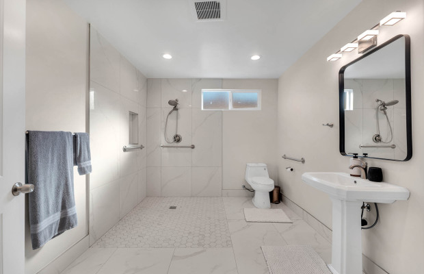 Board and Care in Chatsworth California 91311 at easeplacement.com - Ease Placement
