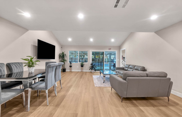 Board and Care in Chatsworth California 91311 at easeplacement.com - Ease Placement