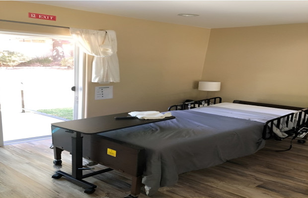 Board and Care in Northridge California 91326 at easeplacement.com - Ease Placement