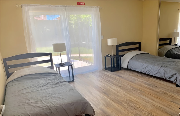 Board and Care in Northridge California 91326 at easeplacement.com - Ease Placement