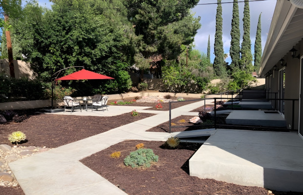 Board and Care in Northridge California 91326 at easeplacement.com - Ease Placement