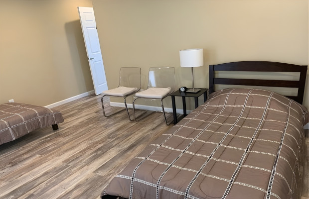 Board and Care in Northridge California 91326 at easeplacement.com - Ease Placement