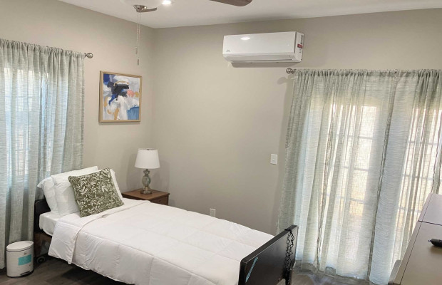 Board and Care in Los Angeles California 90039 at easeplacement.com - Ease Placement