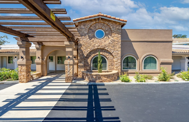 Assisted Living in Atascadero California 93422 at easeplacement.com - Ease Placement