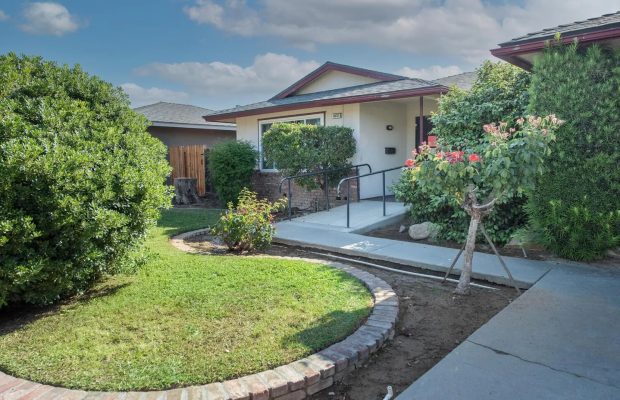 Board and Care in Fresno California 93710 at easeplacement.com - Ease Placement
