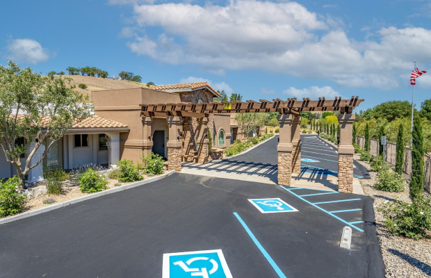 Assisted Living in Atascadero California 93422 at easeplacement.com - Ease Placement