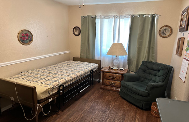 Board and Care in Valencia California 91354 at easeplacement.com - Ease Placement