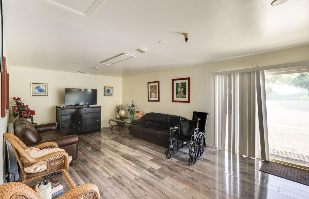 Assisted Living in Hayward California 94541 at easeplacement.com - Ease Placement