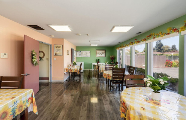 Assisted Living in Hayward California 94541 at easeplacement.com - Ease Placement
