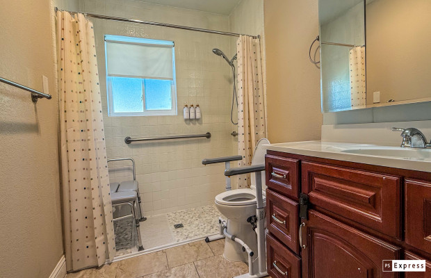 Board and Care in San Leandro California 94577 at easeplacement.com - Ease Placement