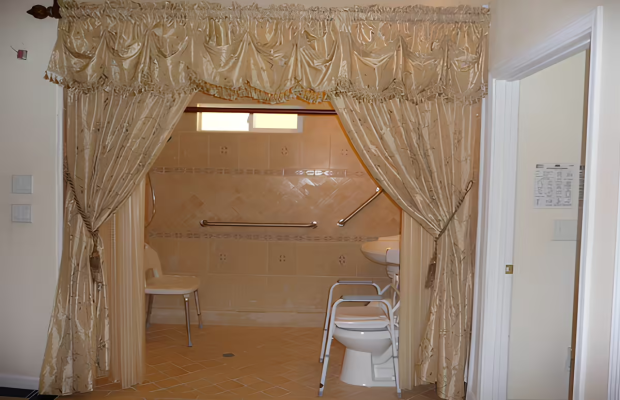 Board and Care in Sacramento California 95829 at easeplacement.com - Ease Placement