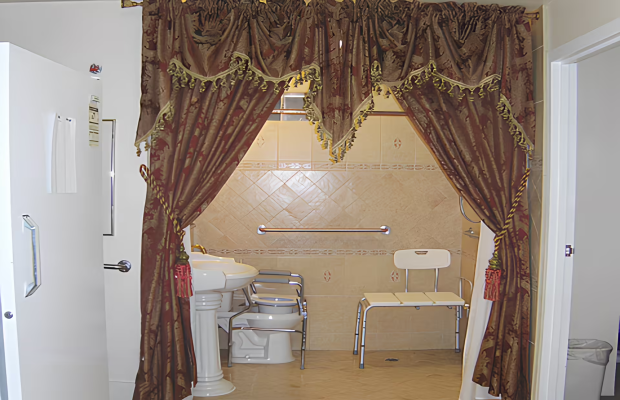 Board and Care in Sacramento California 95829 at easeplacement.com - Ease Placement