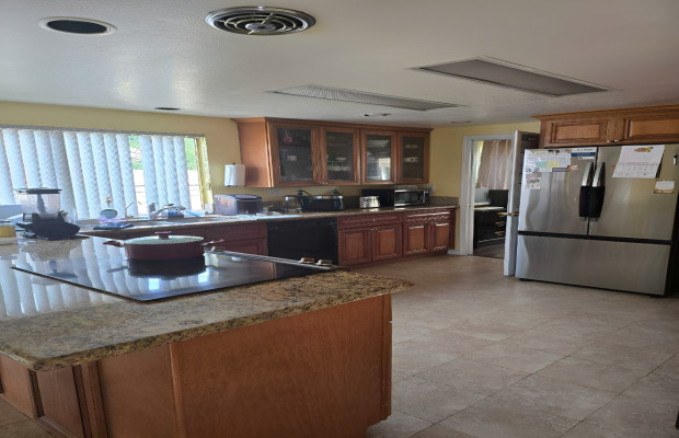 Board and Care in Valencia California 91355 at easeplacement.com - Ease Placement