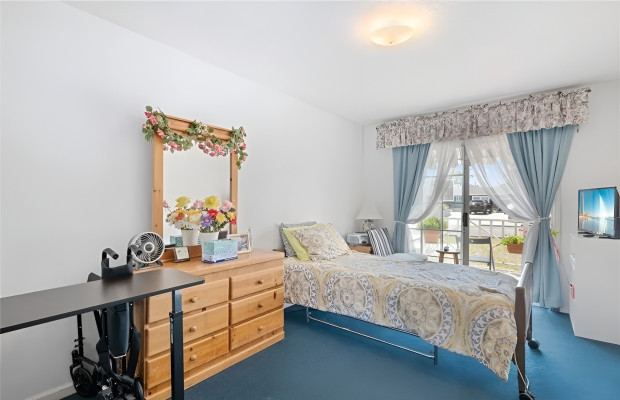 Board and Care in Huntington Beach California 92646 at easeplacement.com - Ease Placement