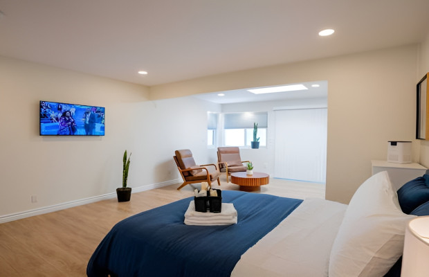 Board and Care in Irvine California 92603 at easeplacement.com - Ease Placement