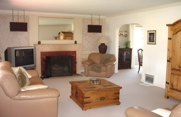Board and Care in San Mateo California 94401 at easeplacement.com - Ease Placement