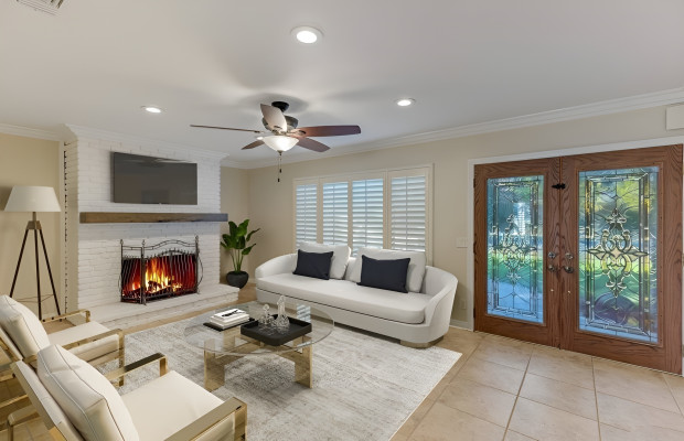 Board and Care in Huntington Beach California 92649 at easeplacement.com - Ease Placement